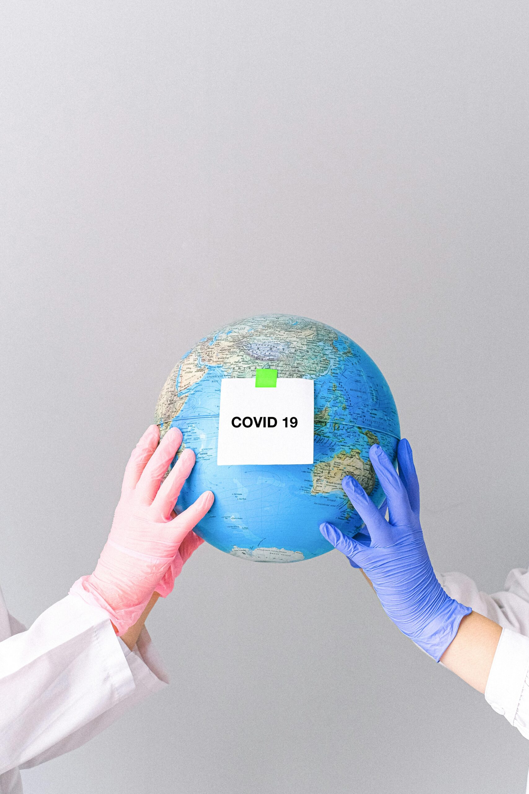 COVID-19 y demencia, pandemia, SARS-CoV-2, virus, deterioro cognitivo